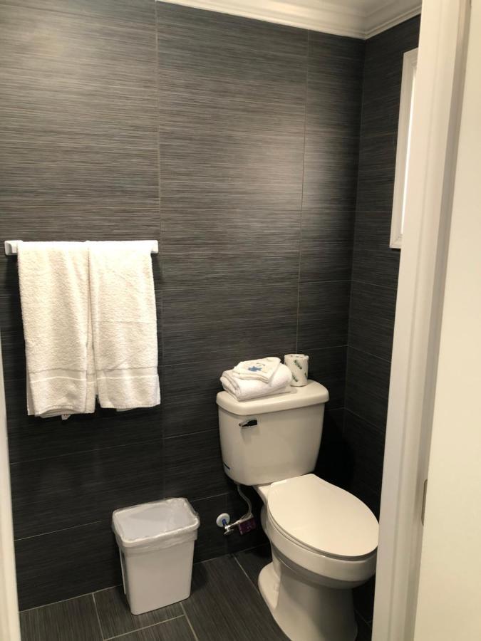 Bay Inn Hotel North Camellia Acres 外观 照片