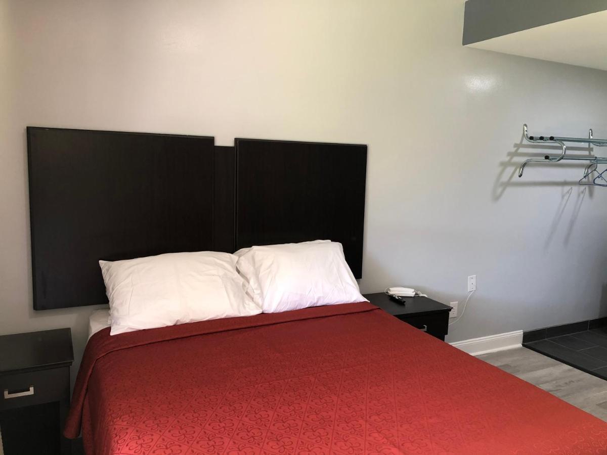 Bay Inn Hotel North Camellia Acres 外观 照片